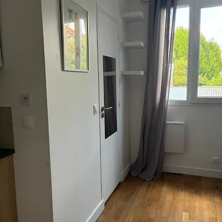 4 * Arcueil