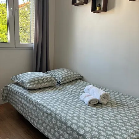 4 Appartement *